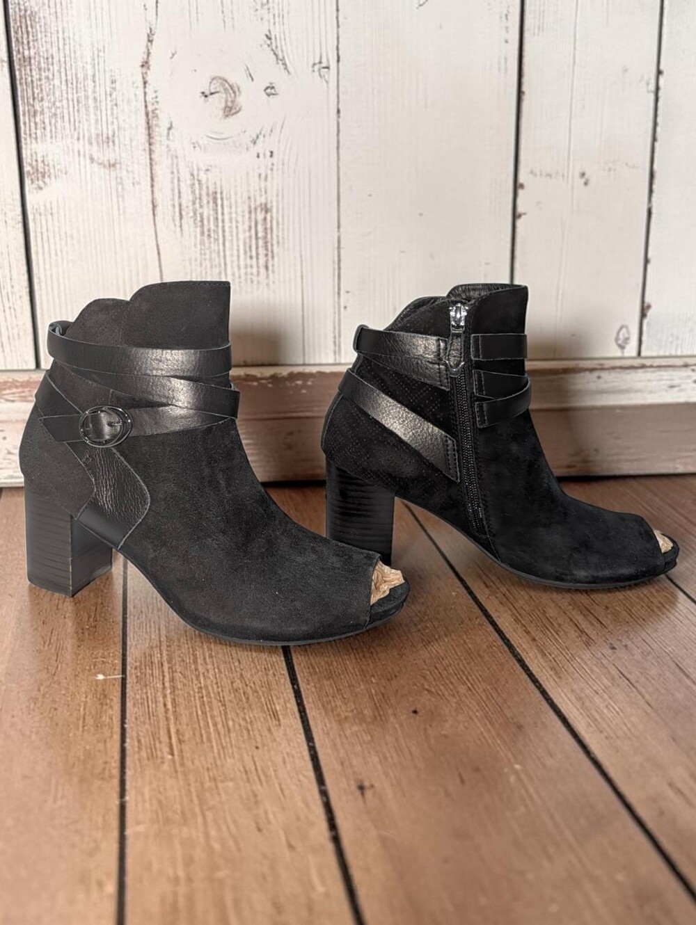 EARTHIES | Santo Black Suede Peep Toe Heeled Booties 8.5B